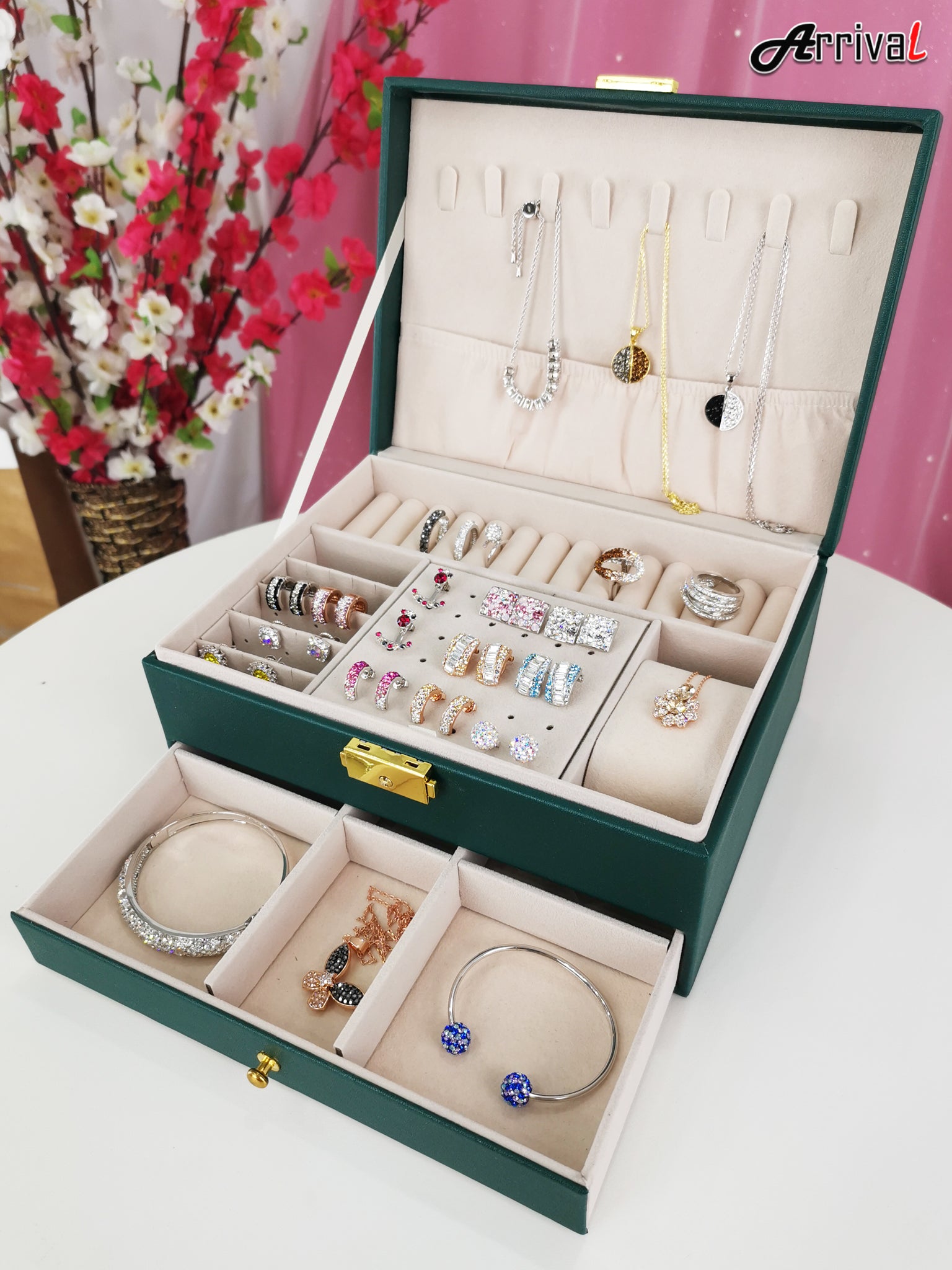Jewel Box – Arrival Online